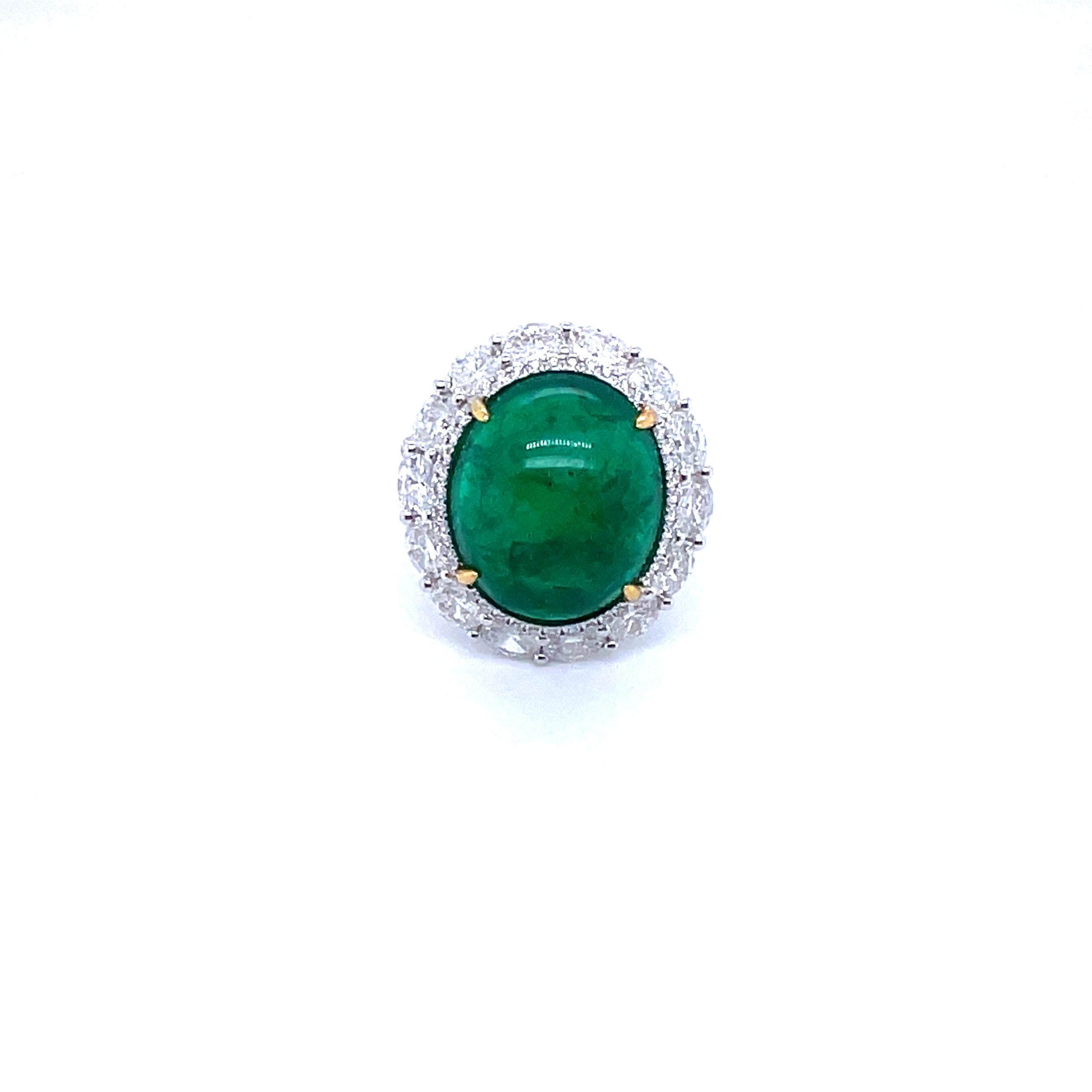 Emerald Ring ( Cabochon)