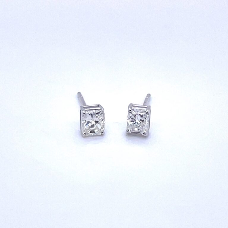 Cushion CUt DIamond Stud Earrings