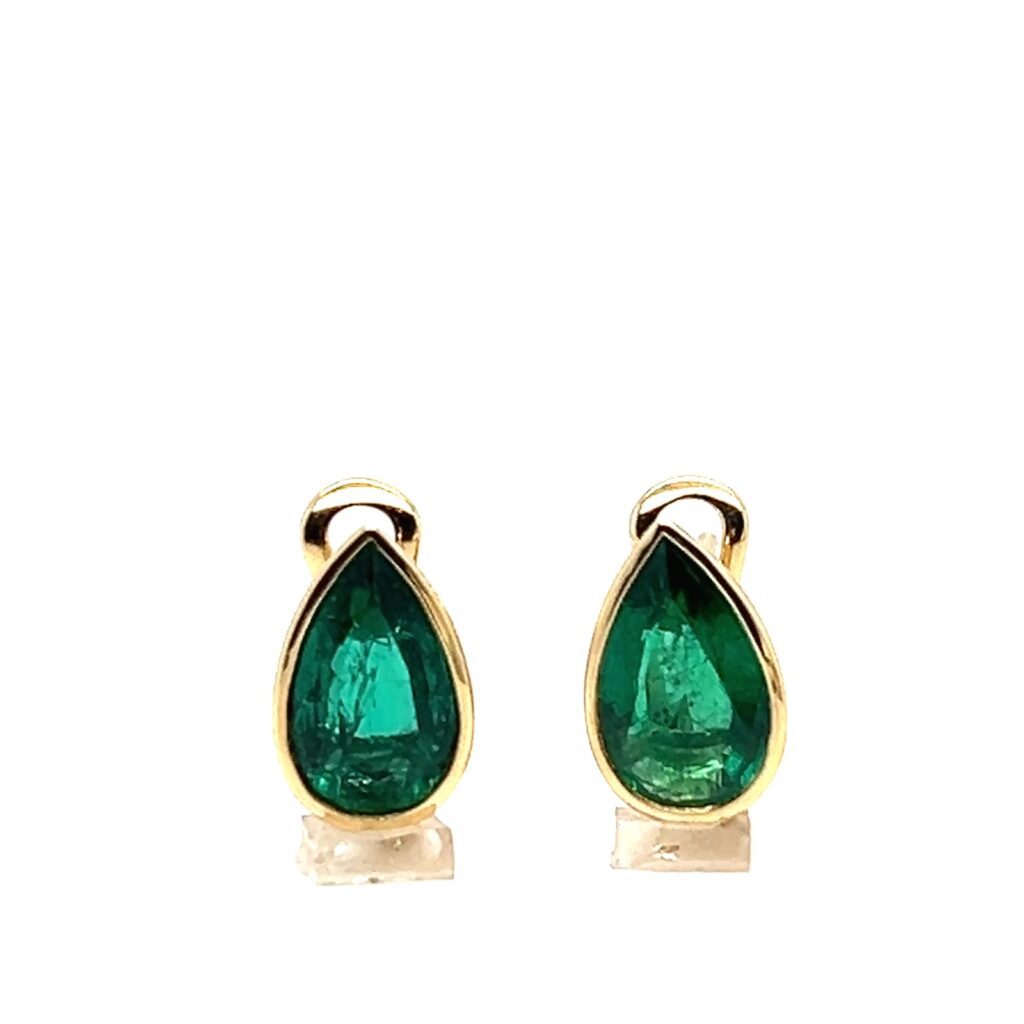 Emerald Pear Shape Earring