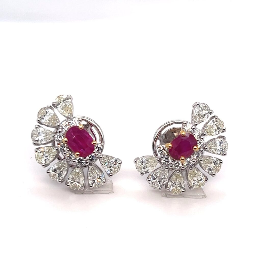 Ruby Earring with diamond 18 K white Gold